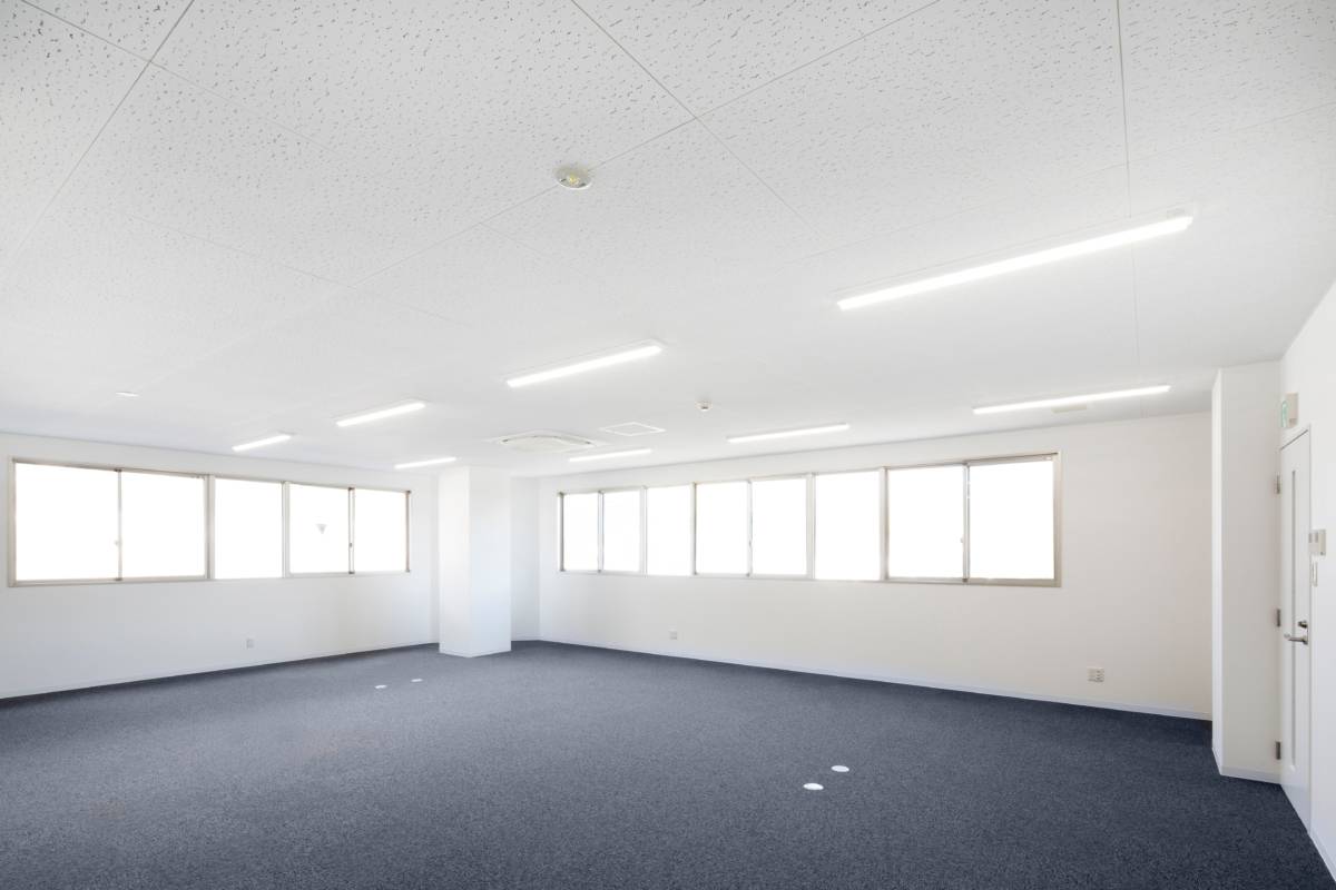 Comment d&eacute;barrasser un local professionnel ? &Eacute;pinal