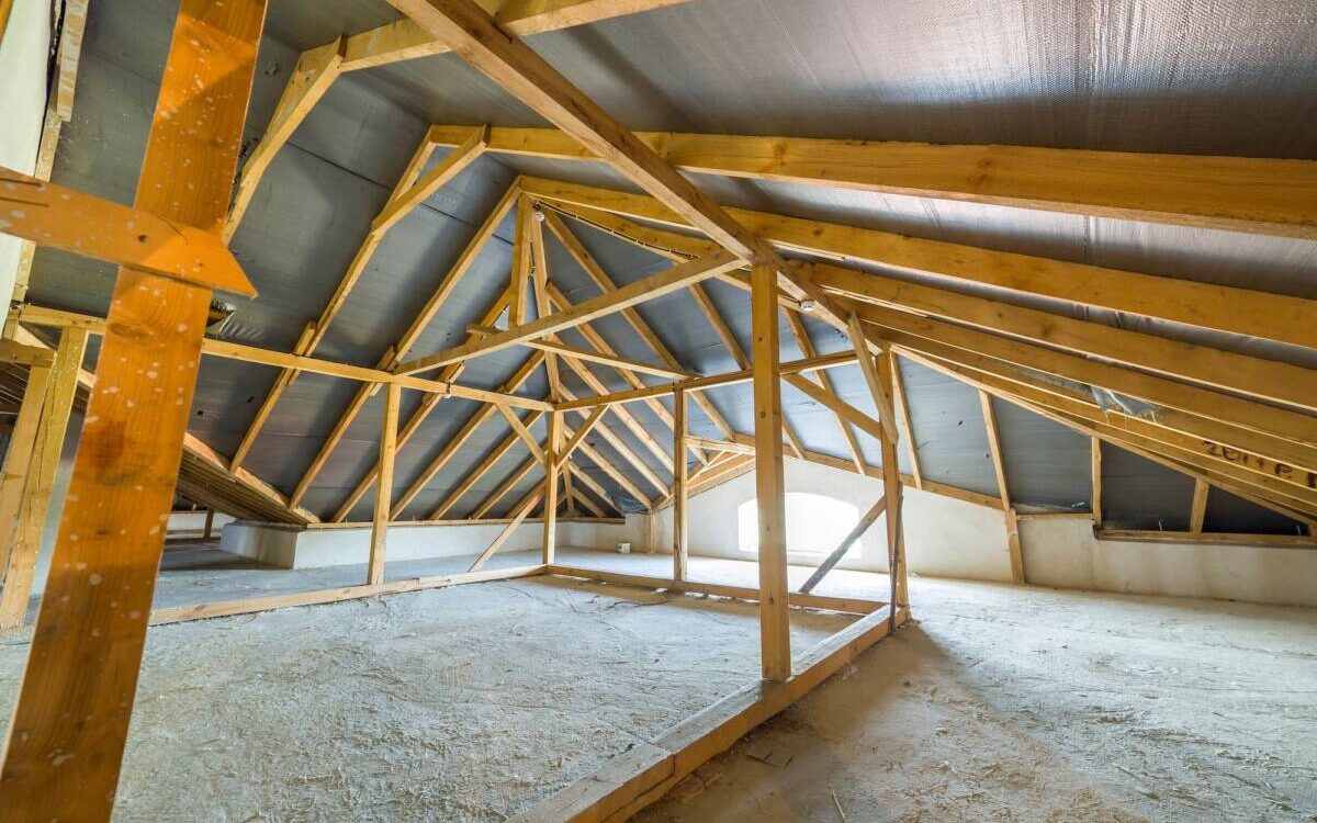 Quelles solutions pour débarrasser vos combles ? Saint-Dié-des-Vosges